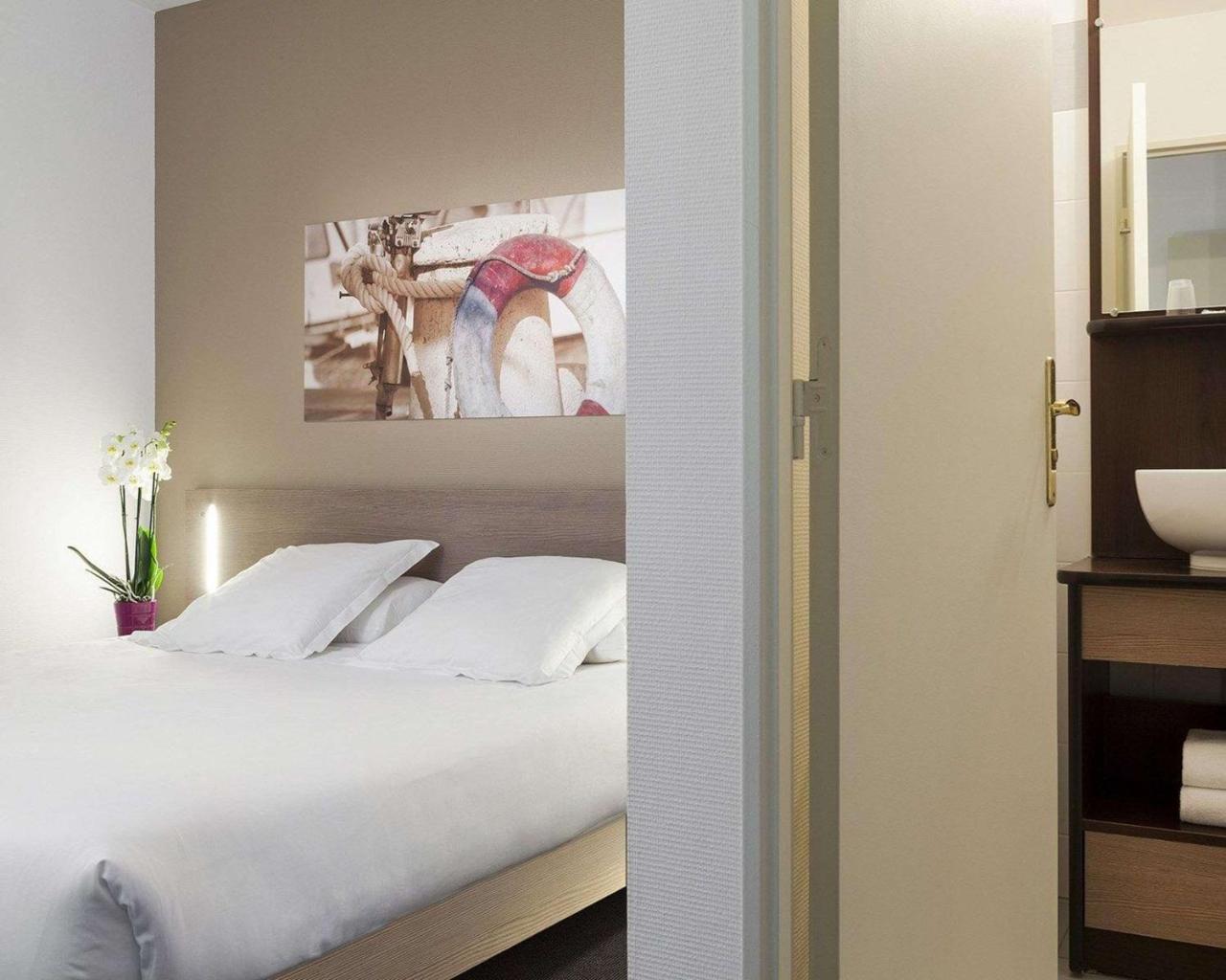 Comfort Suites Le-Port-Marly Paris Ouest 르포트말리 외부 사진