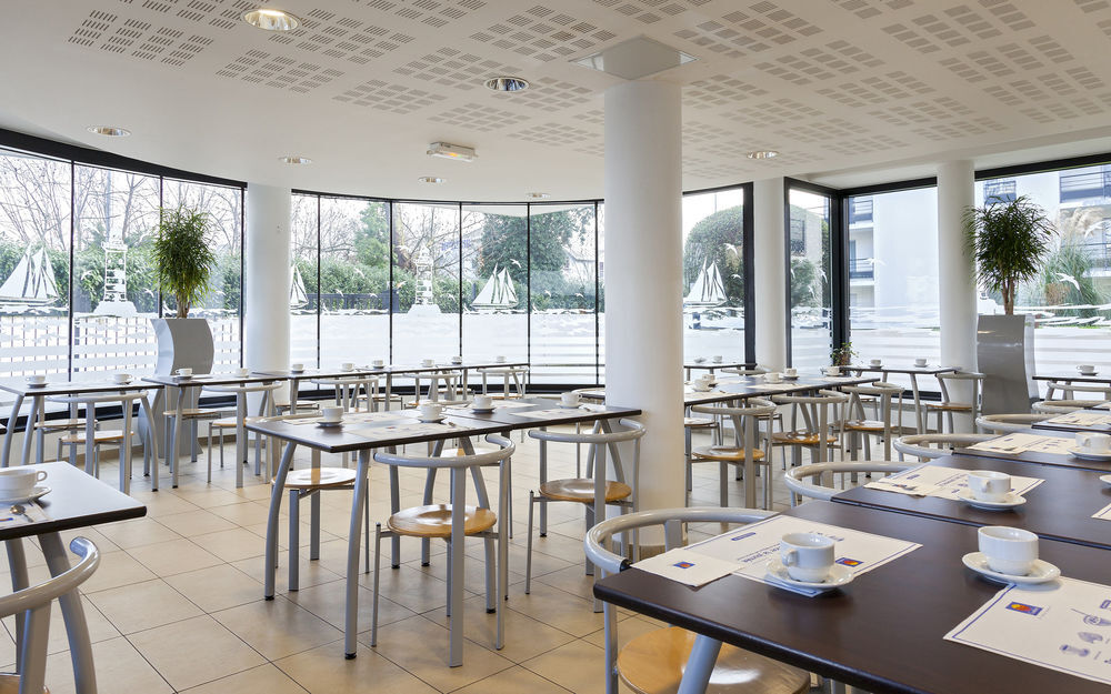 Comfort Suites Le-Port-Marly Paris Ouest 르포트말리 외부 사진