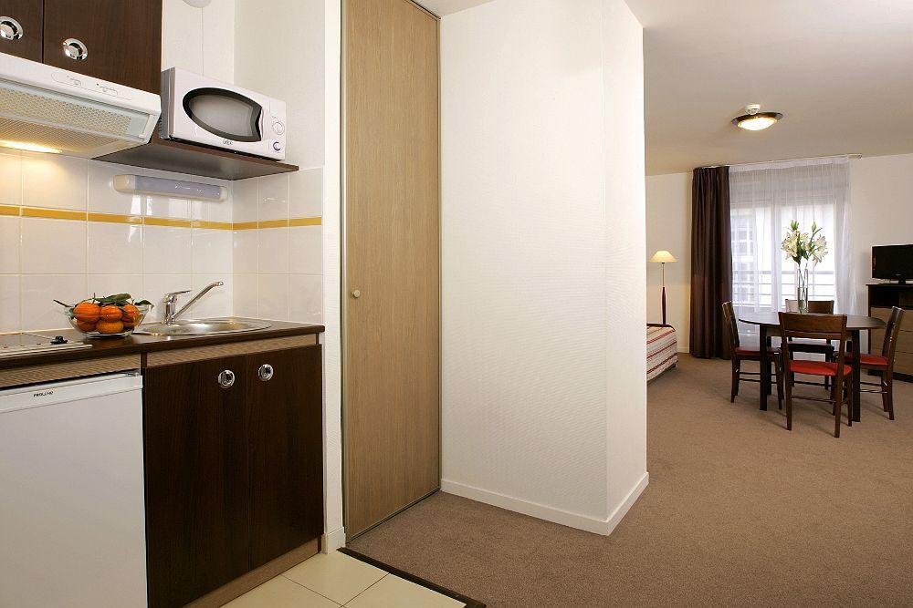 Comfort Suites Le-Port-Marly Paris Ouest 르포트말리 외부 사진